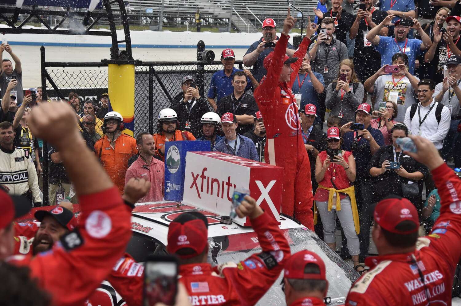 10/06/18 NASCAR Xfinity Series, The Bay Harbor 200, Dover International Speedway, Christopher Bell, Joe Gibbs Racing, Toyota Camry, Rheem, Win